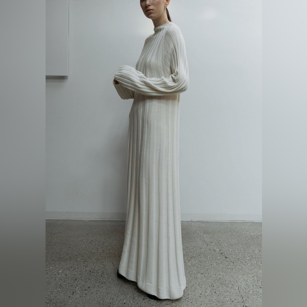 Le17 Septembre Ribbed Maxi Knit Dress in Cream M/L